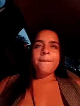 Julieth_hot-69's cam snapshot