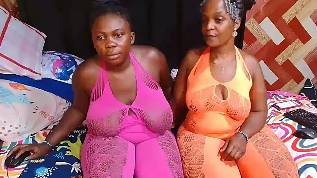 DarkCherryx's cam snapshot