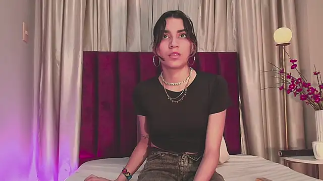 AylaStone's cam snapshot