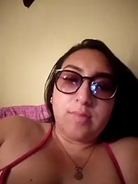 Valeria_montana_'s cam snapshot