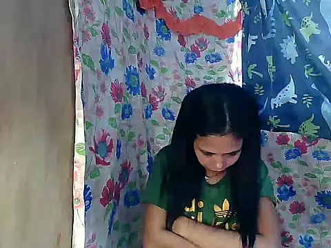 PinaySkinnyGirl's cam snapshot