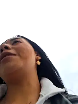 Zafiro_glow's cam snapshot