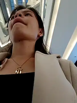 _Isabella-7's cam snapshot