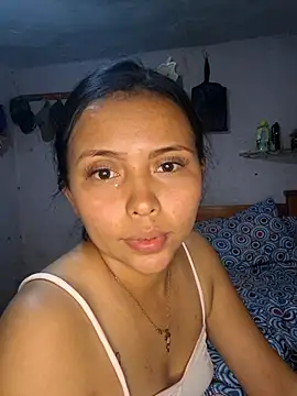 Daniela_Cruz_'s cam snapshot