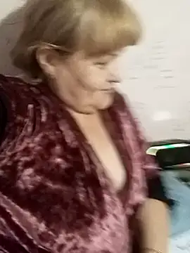 MarisTi's cam snapshot