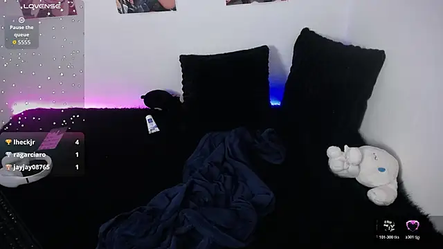 AlexmucciXXX's cam snapshot