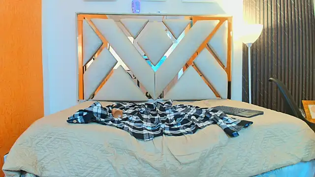 SalomeWilson's cam snapshot