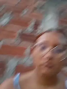 young_dairy01's cam snapshot