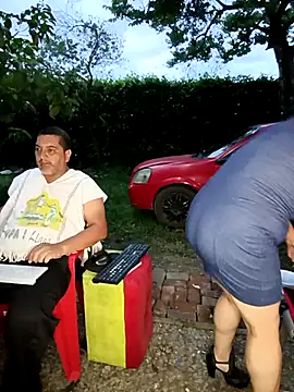 hotandfierylatinos2023's cam snapshot