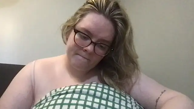 honeyyy24's cam snapshot