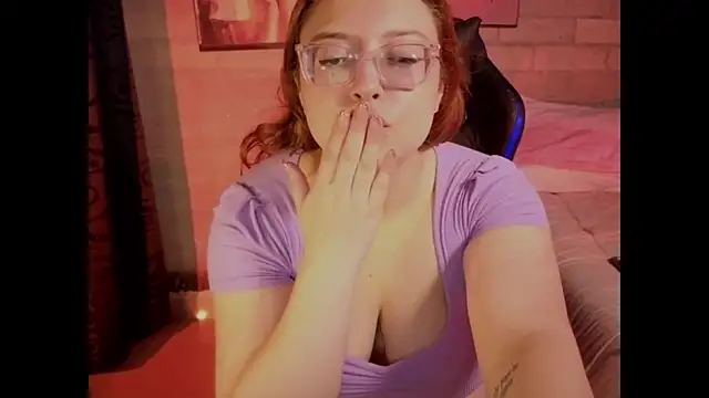 Mia_Franklyn's cam snapshot