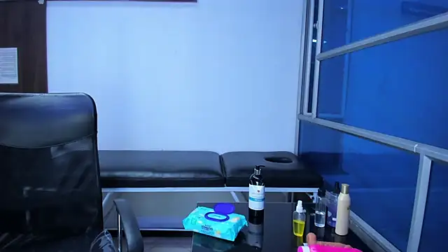 AnnySweett_'s cam snapshot