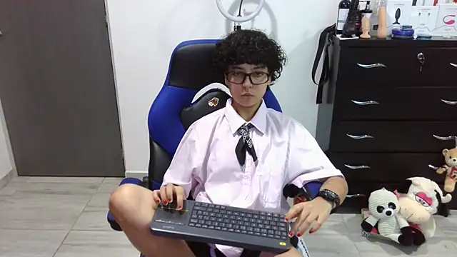 thomascooper7's cam snapshot