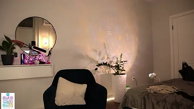 Katherinepinke's cam snapshot