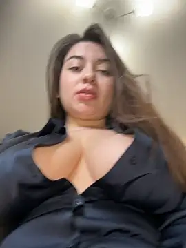 Lovynna live sex cam