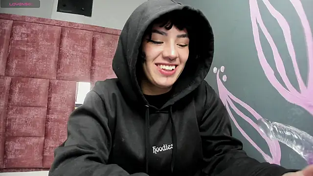 Kiara_Fox__'s cam snapshot