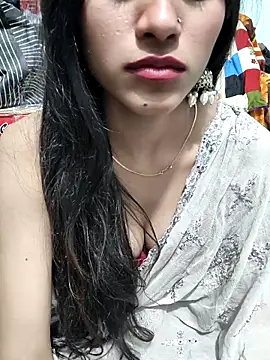 Yours-Zeenat's cam snapshot