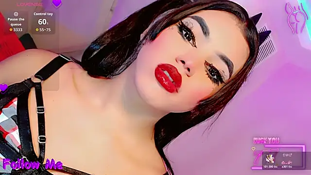 AithanaBlaze live sex cam