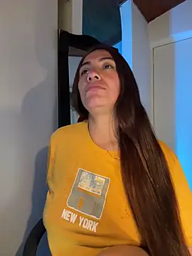 emmily_d's cam snapshot