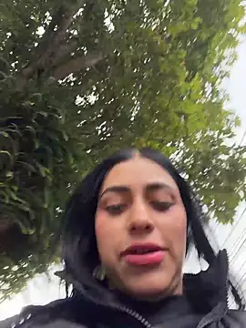 AlannaEvons live sex cam