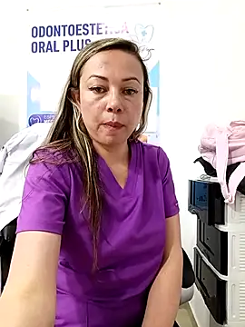 Madisson-04_'s cam snapshot