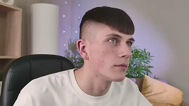 Rony_Joy live sex cam