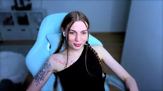 StellaLawless live sex cam