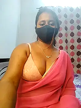 LoveLy-Soneya live sex cam