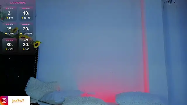 Levii_Ackermann live sex cam