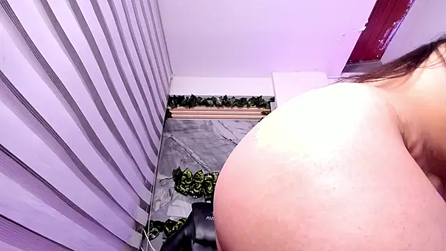 vela-kimm live sex cam