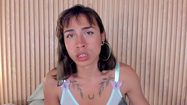 fiire_nymph live sex cam