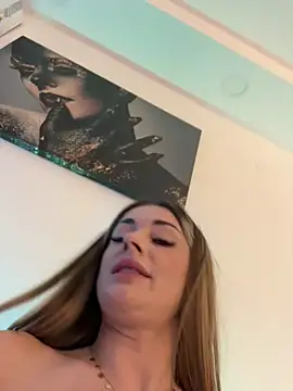 IsabellaEtthan live sex cam