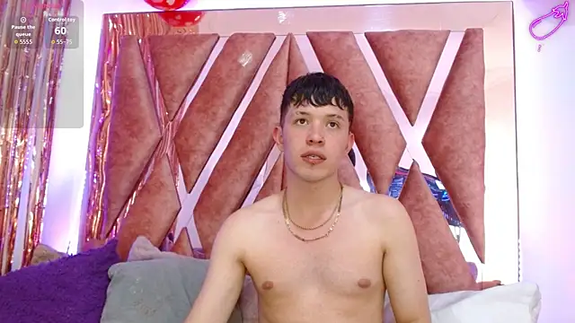 Noah_Morphy live sex cam