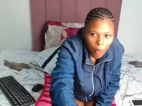 Bubbles156 live sex cam