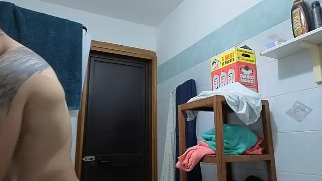 Al3xox02 live sex cam