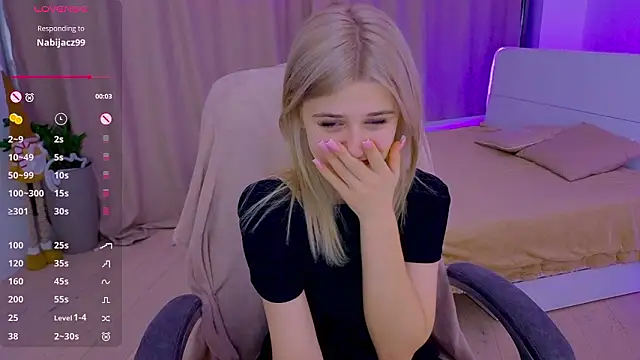 ApheliaStar's cam snapshot