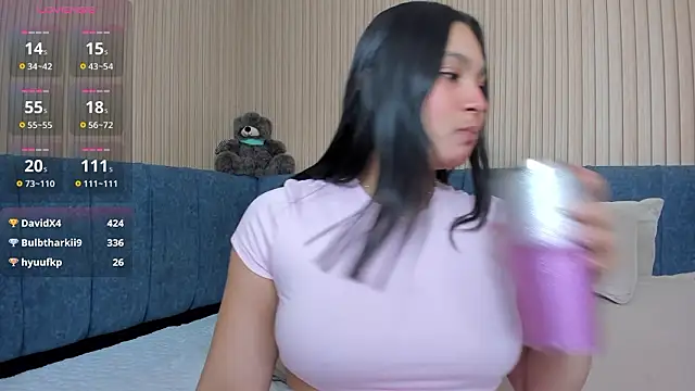 angel_ponce's cam snapshot