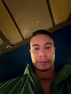 DominickVegas live sex cam