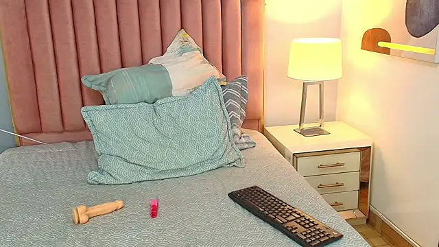 AnnyRoss_4's cam snapshot