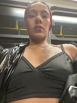 Emily-Fire's cam snapshot