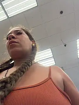 Bigbuttbrooklynn live sex cam