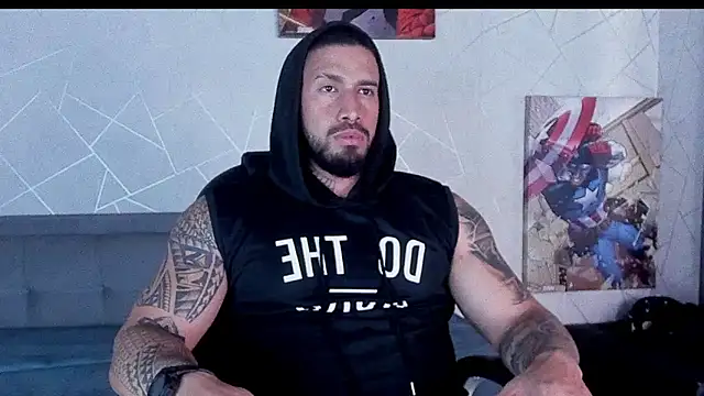 Cristian_Walker live sex cam