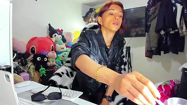 Lawrncesofiets live sex cam