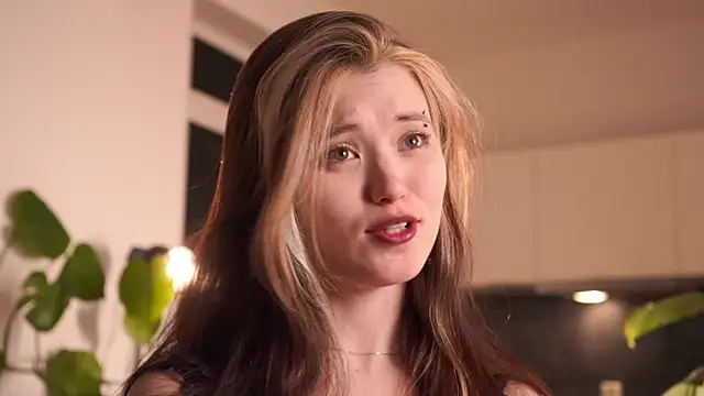 EleniRoeber live sex cam