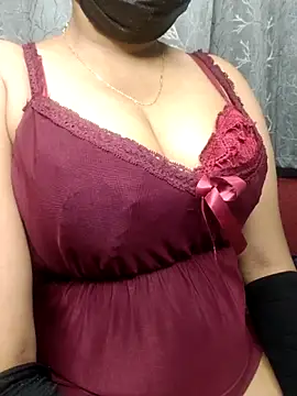 Love_Evaa's cam snapshot