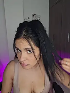 heyshaa live sex cam