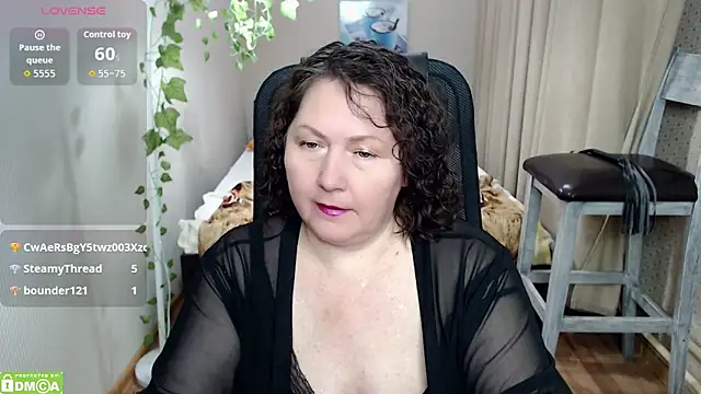 milf_hornys's cam snapshot