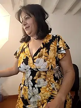 christy_ant's cam snapshot