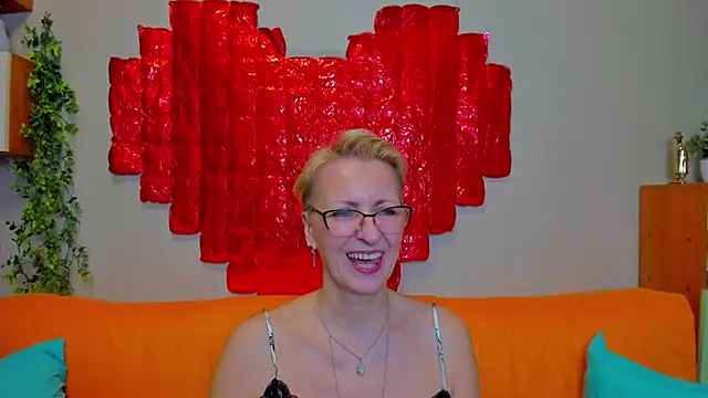 iamyourdream89's cam snapshot