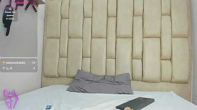 Sunny_OS live sex cam